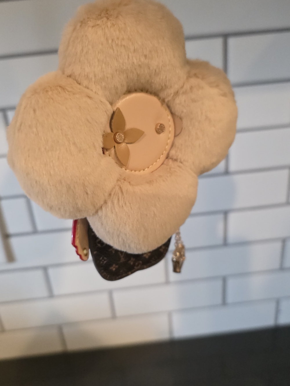 Flower Bag Charm - Picture 2 of 3